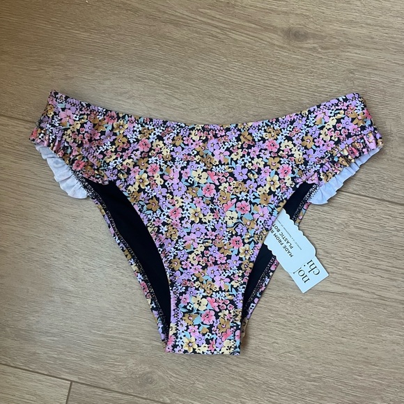 Nobody’s Child Floral Bikini Bottom - Picture 1 of 3